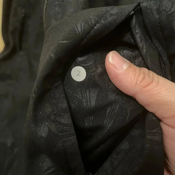 Rare Lululemon Apres Long Yoga Women’s Jacket Size 2 - Picture 8 of 15